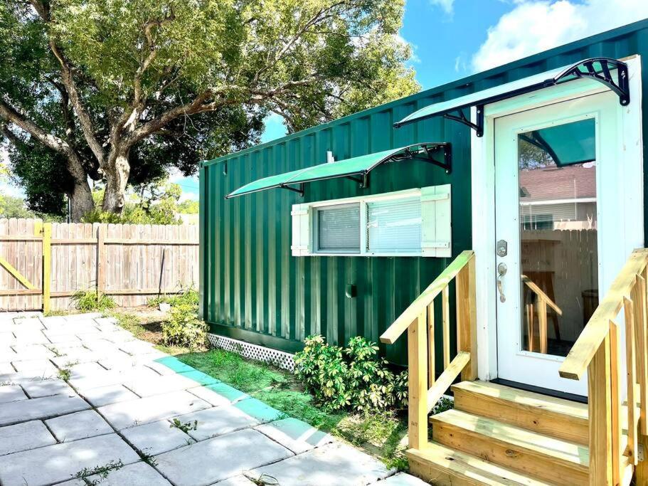 1Bed 1Bath Container Home Centrally Located Cypress Gardens Exteriör bild